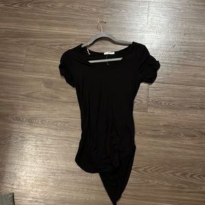 basic t shirt